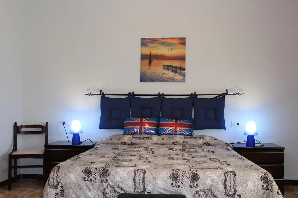 Guest house Alghero 4U Self Check In Italy